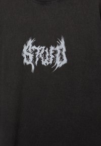 Thumbnail Image 7