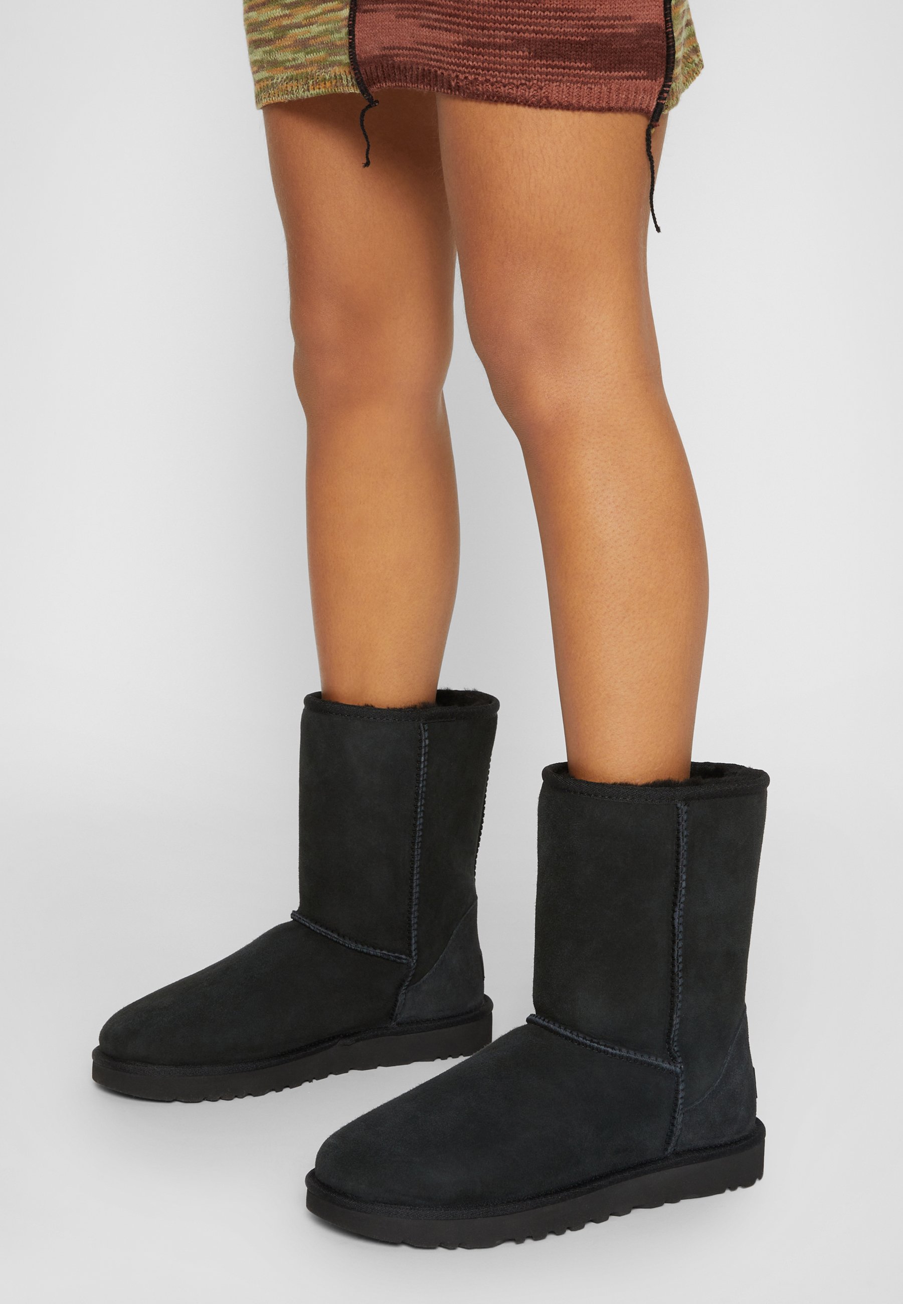 UGG CLASSIC SHORT Botines - - Zalando.es