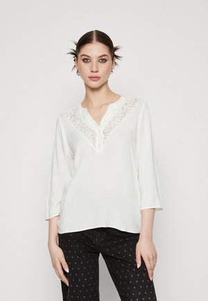 Object - Objmolia S/S Re Shirt 143 - 4995821 Cloud Dancer Emb Flower