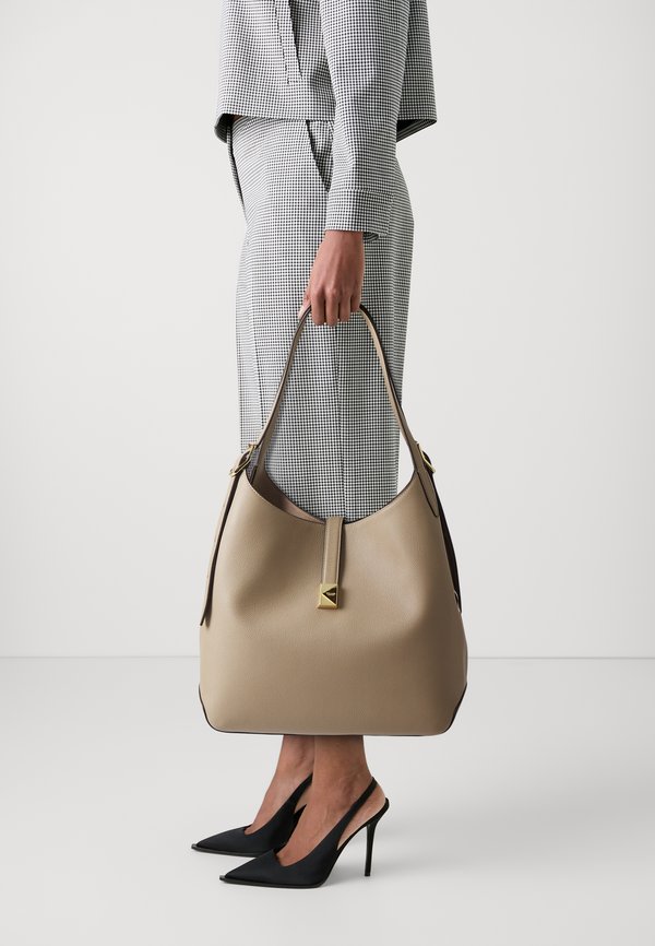 DECO PEBBLED LARGE SHOULDER BAG - Handbag - taupe