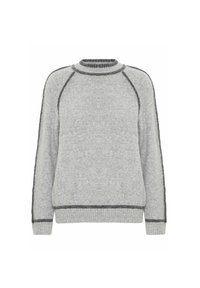 Pulover din lână gri, cu guler rotund cu model răsucit, mâneci raglan și tiv întunecat gri contrastant pe cusături și la margine. Textură moale, tăietură lejeră.