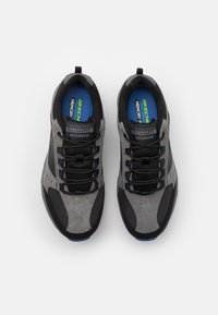 Skechers OAK CANYON - Sapatilhas - charcoal