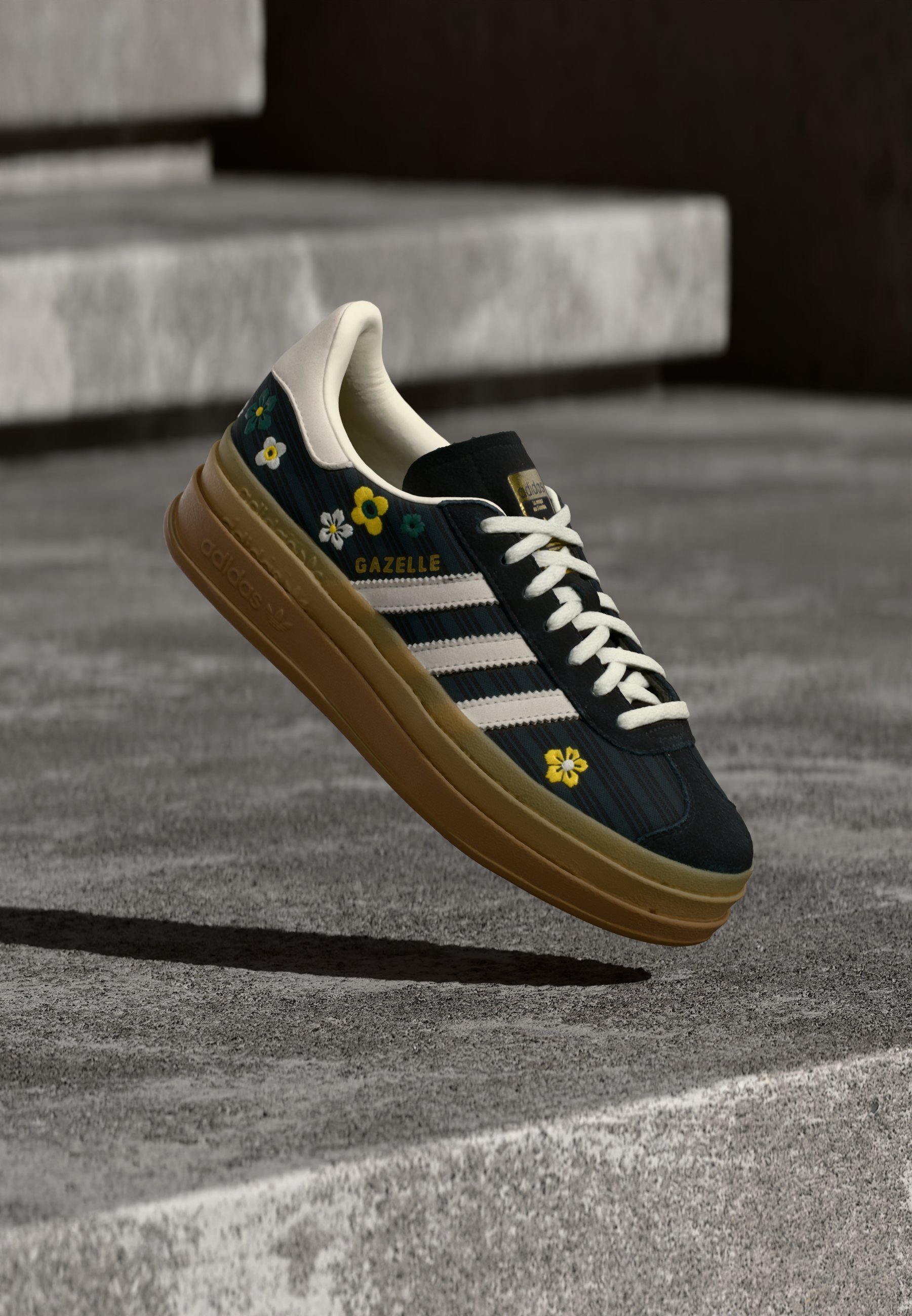 adidas Originals GAZELLE BOLD W X LIBERTY - Trainers - core black/off white/eqt  yellow/black - Zalando.ie