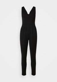 Svart jumpsuit med V-ringning, ärmlös design, avsmalnande ben och plisserad detalj vid midjan. Tillverkad av ett slätt tyg.