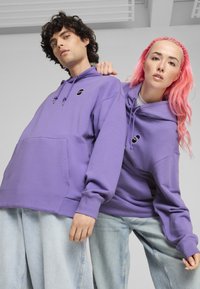 Puma TOWN  - Hoodie - lavender alert