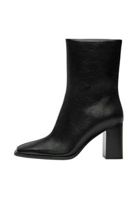 Klasické členkové čižmy - black