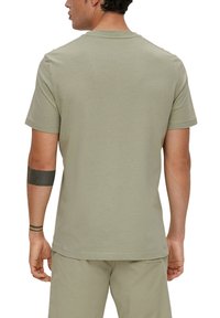 s.Oliver MIT FRONTPRINT - T-shirt z nadrukiem