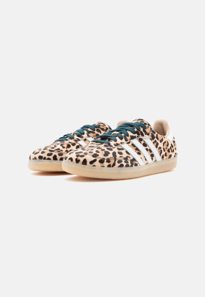 adidas gazelle silver green womens adidas Samba OG Off White Earth Strata Gum (W)