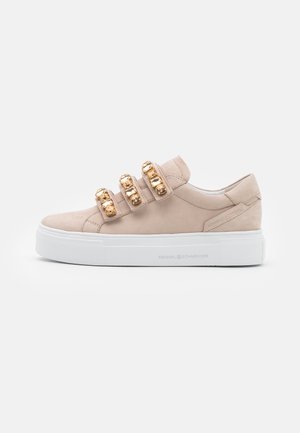 Baskets basses - beige