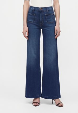 Mother HUSTLER ROLLER PATCH POCKET SNEAK - Wide leg - dark-blue denim