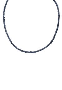 Tumši zils pērļu kaklarota ar maziem, apaļiem pērļiem, kas ir ar gludu tekstūru un smalkām toņu atšķirībām. Minimālisma dizains.