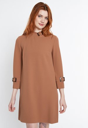 Ana Alcazar A-LINIENKLEID SIDARA - Cocktailjurk - braun