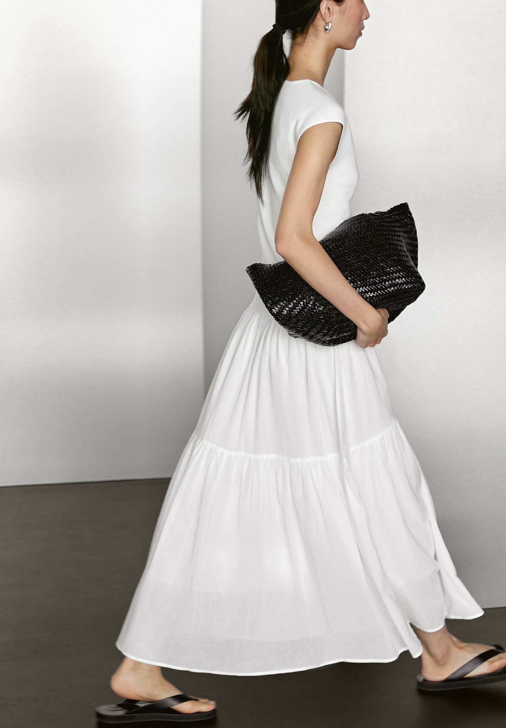 Massimo Dutti FLARED CHECK MIDI - Maxi dress - white