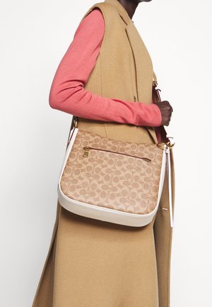COACH, Sac bandoulière - tan
