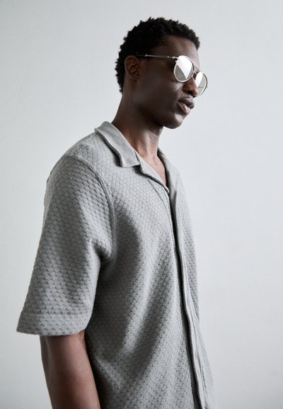 OFFICINE GENERALE KAI POLO TEXTURED - Srajca - iron grey