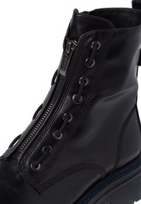 Tamaris Cowboy/biker ankle boot - black matt