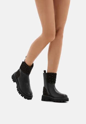 CRYSTALS EMBELLISHED COMBAT - Stivaletti - black