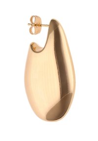 Orecchino in metallo color oro con una forma organica a goccia. Superficie liscia e riflettente e chiusura a sperone.