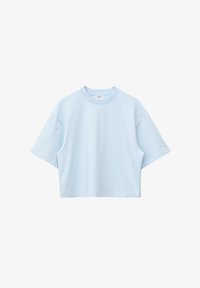 Unselected, light blue