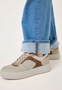 Tamaris SNEAKER - Sneakers - nature comb
