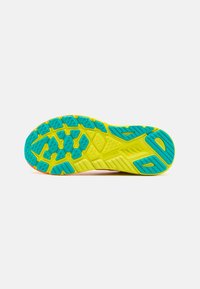 HOKA ARAHI 7 - Hardloopschoenen voor op de weg - electric tangerine/black