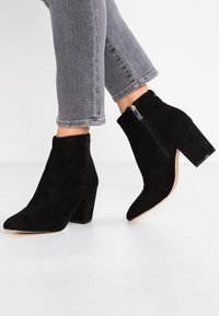 Topshop Botines bajos - black