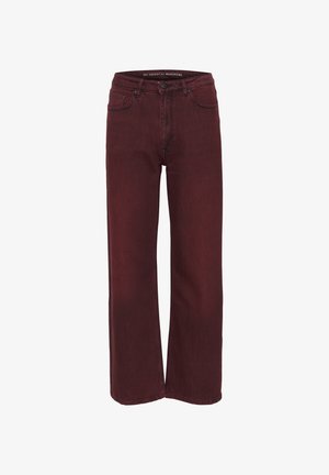 Jeans a gamba larga bordeaux realizzati in denim, con chiusura a bottone e design a cinque tasche; texture liscia con leggera variazione di colore.