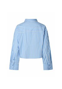 Chemise courte à manches longues rayée bleu et blanc avec des rayures verticales sur le corps et les manches, des rayures horizontales sur le haut du dos et les poignets.