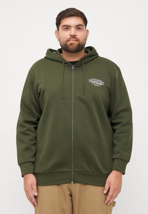 Olijfgroen zip-up hoodie van een katoenmix, met een logo aan de voorkant, een trekkoordkap, en ribgebreide manchetten en zoom. Soepele textuur, casual ontwerp.