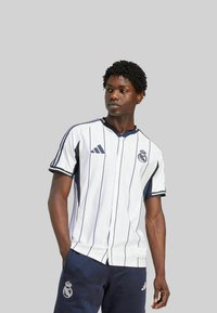 adidas Performance - FUSSBALL REAL US   - Club wear - weiss blau Thumbnail Image 1