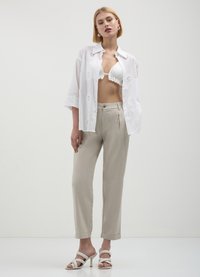 Calliope TINTA  - Pantaloni - sabbia medio