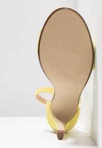 Bianco Sandales - yellow