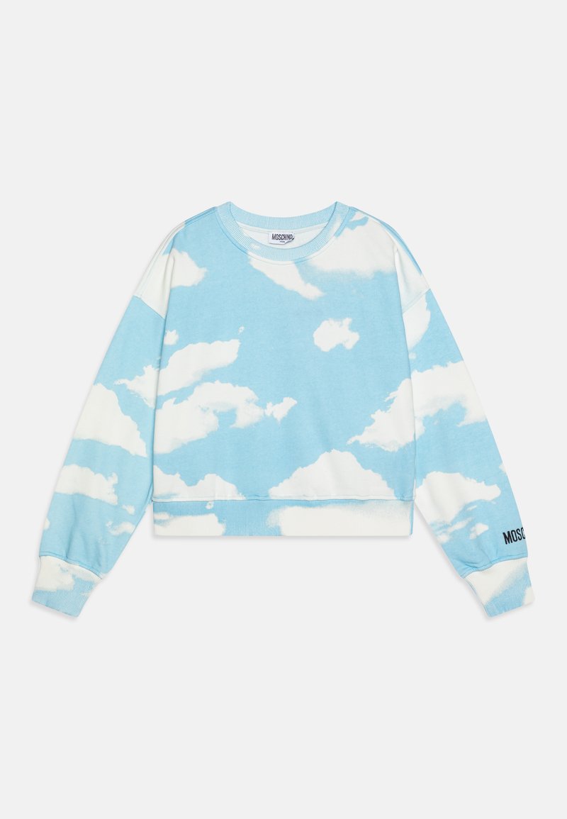 Blå hettegenser med et sky-mønster i hvitt, cropped design, rund hals og ribbede mansjetter med svart logo-detalj på ermet.