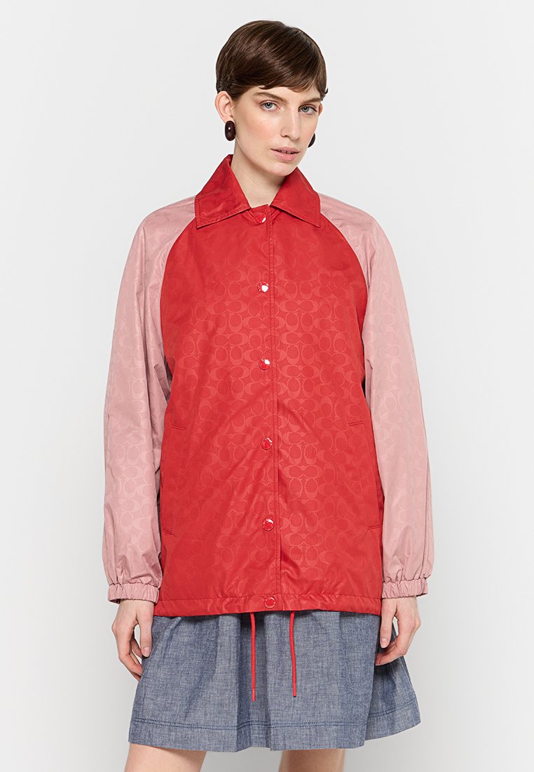 Coach Lichte jas rood