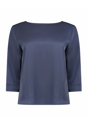 Navyblauwe damesblouse met satijnen afwerking, driekwart mouwen en een brede, ronde halslijn.
