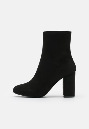 FLIRTY ROUNDED BOOT - High heeled ankle boots - black