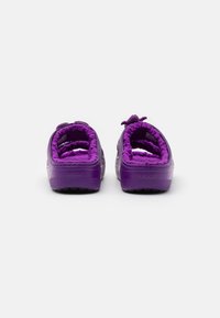 Crocs MCDONALDS COZZZY UNISEX - Mules - purple