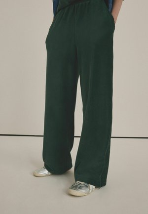 THIN SOFT TOUCH GRAPHIC WIDE LEG JOGGERS - Tréningruha alsók - forest green
