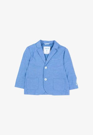 Lichtblauw peuterblazer met twee steekzakken aan de voorkant, twee witte knopen, gestrikte revers en een borstzak met bies.