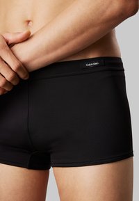 Calvin Klein Swimwear - Spodenki kąpielowe