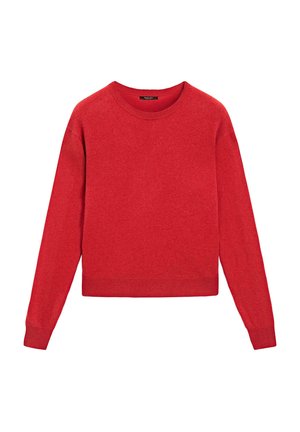 Czerwony sweter z długim rękawem i okrągłym dekoltem, z prążkowanymi mankietami i krawędzią, ułożony płasko na białym tle.