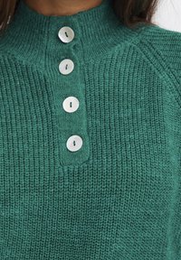 ICHI Strickpullover - evergreen