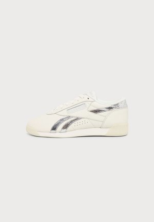 Reebok Classic, Sneakers laag - chalk/silvermetallic/vintagechalk