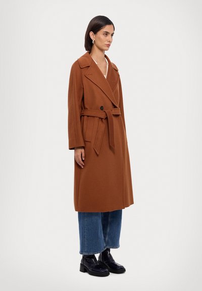 WEEKEND MaxMara RESINA - Mantel - cuoio