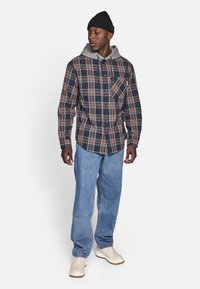 Redefined Rebel DALLAS SHIRT HOOD REGULAR FIT - Camisa - blue nights