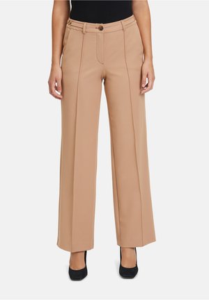Betty Barclay DE TAILLEUR À PLIS REPASSÉS - Trousers - beige