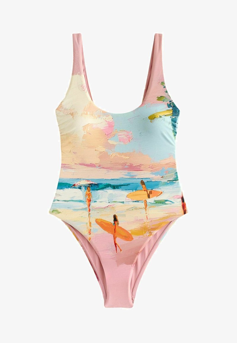 Maillot de bain une pièce avec une scène de plage peinte représentant trois surfeurs avec leurs planches, des vagues de l'océan et un ciel pastel au coucher du soleil.