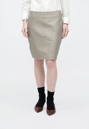 CECILIANA CLASSIC - Δερμάτινη φούστα - string