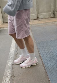 ASICS SportStyle GEL NYC UNISEX - Sportcipő - cream/rose water