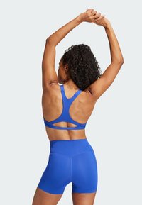 adidas Performance Sport-bh met light support - semi lucid blue